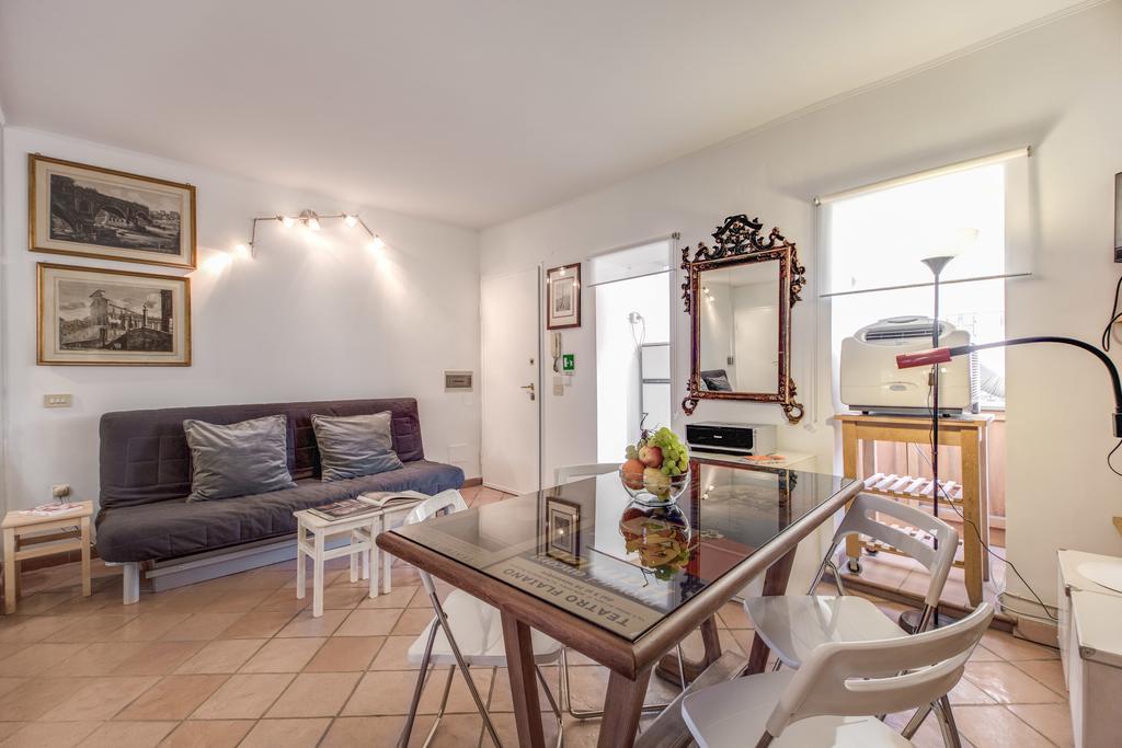 Frangipane Apartment โรม ห้อง รูปภาพ